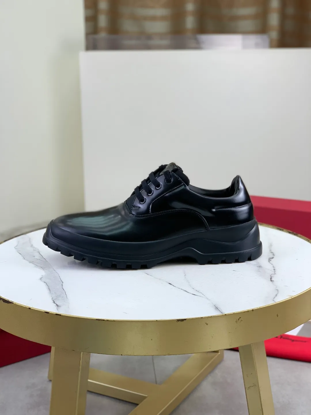 Men's men's shoes💰P640💰【New style】High quality water-dyed cowhide 🆘【Salvatore Ferragamo】Ferragamo's latest casual business leather shoes for men! Listed simultaneously! The fabric is made of specially imported original calfskin, and the interior is made of imported water-dyed cowhide. It is absolutely luxurious and leads the fashion trend. High-end foam outsole, matching sizes: 38-44 (45 and 46 can be customized) 4️⃣ colors available